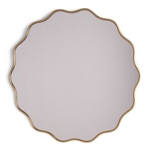 NWT 20” Round Scalloped Mirror